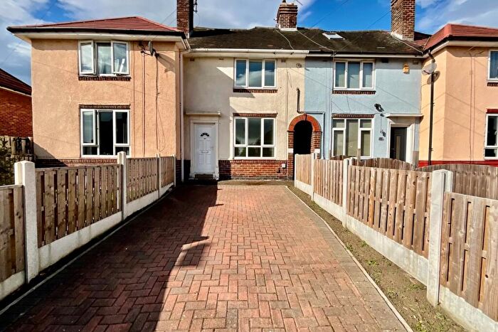 2 Bedroom Terraced House For Sale In Mauncer Crescent, Sheffield, S13
