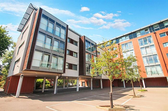 1 Bedroom Flat For Sale In Goldington Road, Bedford, MK40