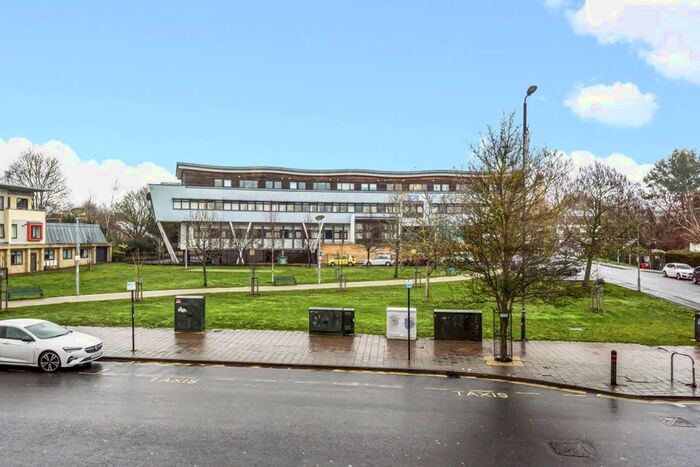 9 Bedroom Flat To Rent In - Cowley Road, - Cowley Road, East Oxford, OX4