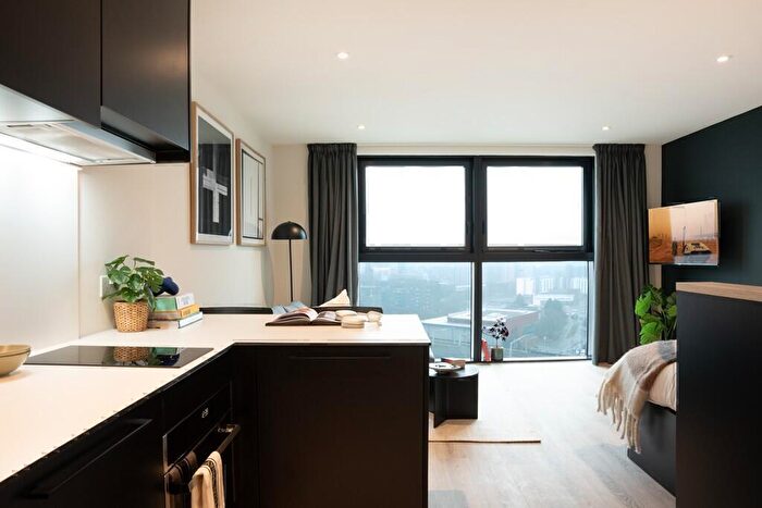 Studio To Rent In Union West Tower, Water Street, Manchester, Greater Manchester, M3