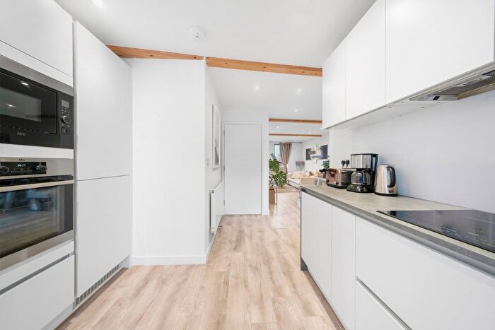 1 Bedroom Flat To Rent In Grange Road, Bermondsey, SE1