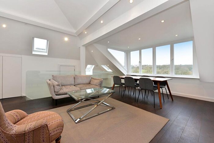 1 Bedroom Flat To Rent In South Hill Park, Hampstead., NW3