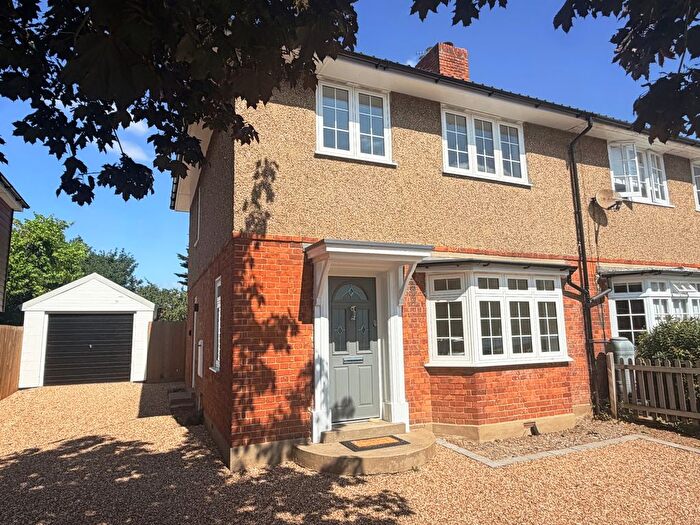 3 Bedroom Semi-Detached House For Sale In Bredfield Road, Woodbridge, IP12