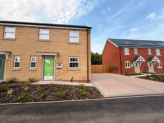 3 Bedroom Terraced House For Sale In Curlew Road, Wyberton, Boston, PE21
