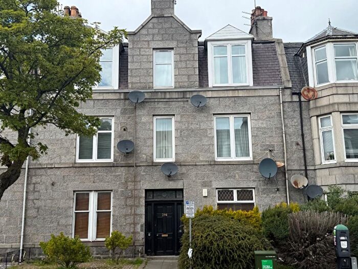 1 Bedroom Flat To Rent In Union Grove, Aberdeen, AB10