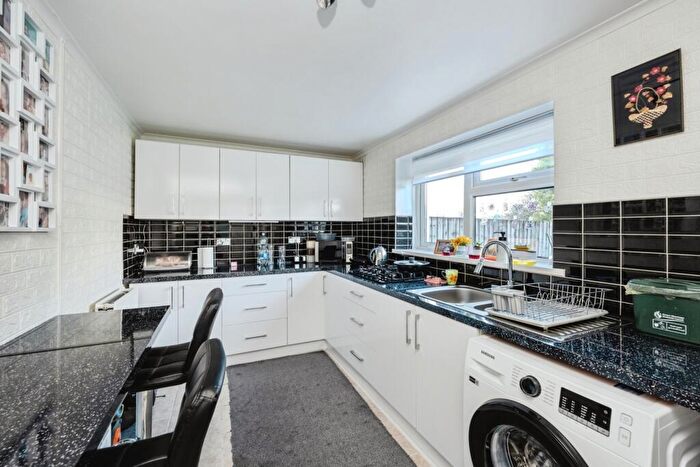 2 Bedroom End Of Terrace House For Sale In Glan Y Wern Road, Swansea, West Glamorgan, SA7