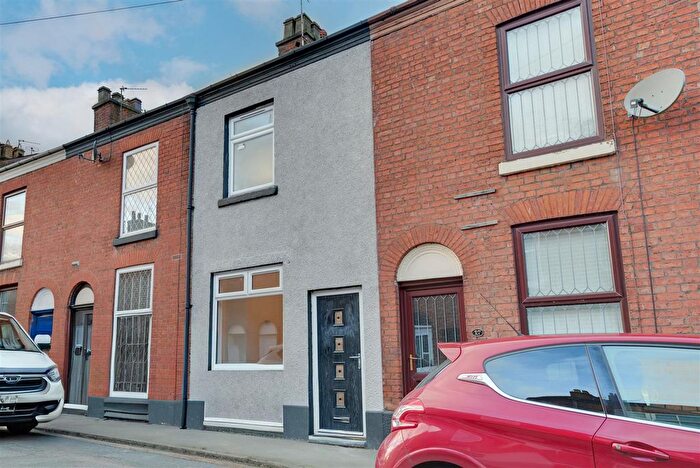 2 Bedroom Terraced House For Sale In Swan Street, Congleton, CW12