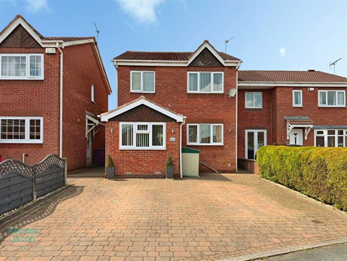 3 Bedroom Detached House For Sale In Belfmoor Close, Whitwell, Worksop, S80