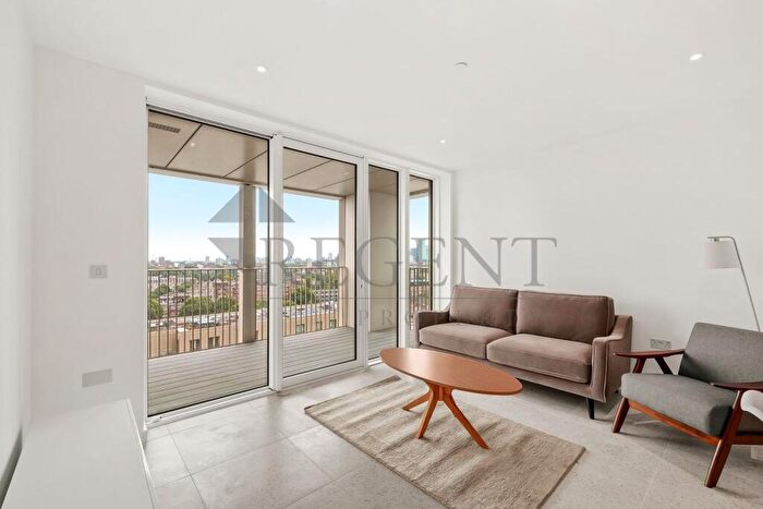 2 Bedroom Apartment To Rent In Bouchon Point, Cendal Crescent, E1