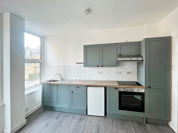 2 Bedroom Apartment To Rent In Connaught Road, Roath, CF24