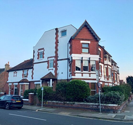1 Bedroom Flat To Rent In Festing Road, Portsmouth, Hampshire, PO4