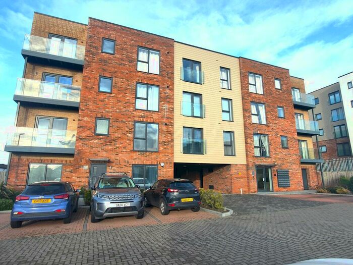 2 Bedroom Flat To Rent In Station Hill, Bury St. Edmunds, IP32