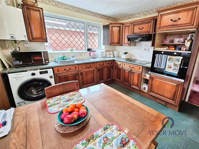 2 Bedroom Bungalow For Sale In Old Mill Lane, Polegate, East Sussex, BN26