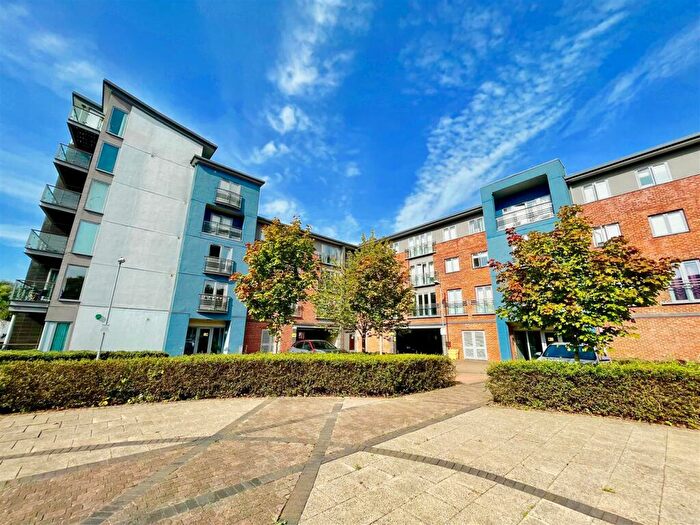 1 Bedroom Apartment For Sale In Worsdell Drive, Marmion Court, Gateshead, NE8
