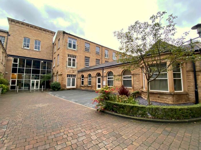 2 Bedroom Apartment To Rent In Firth Street, Huddersfield, HD1