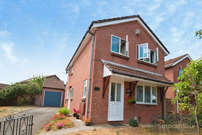 3 Bedroom Detached House For Sale In Fairhaven Close, Cardiff, CF3