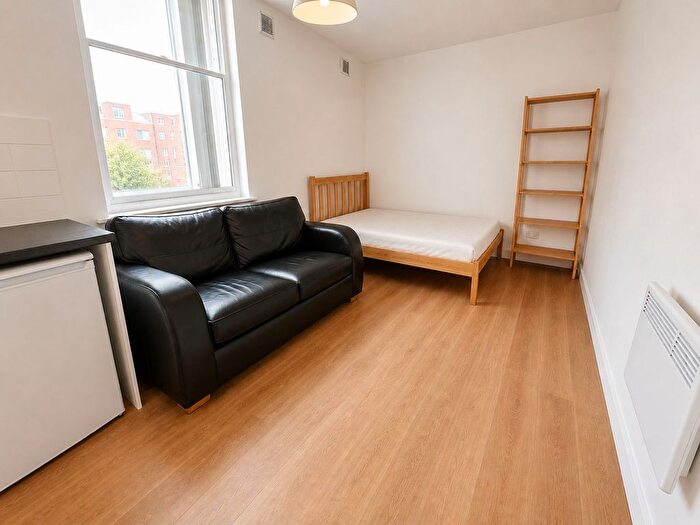 Studio To Rent In St. Stephens Street, Crusader House, BS1