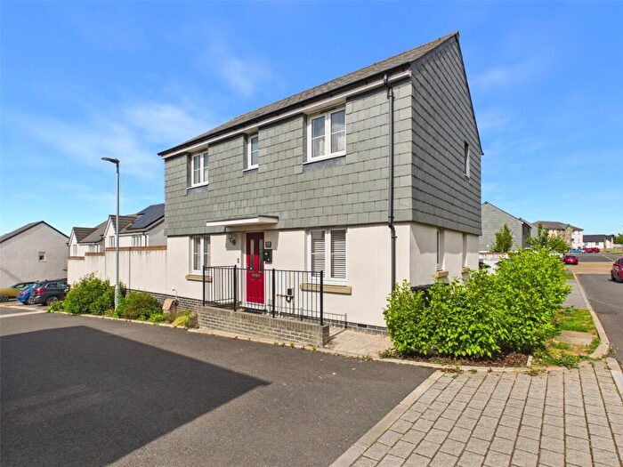 3 Bedroom Detached House For Sale In Trenant Gardens, Wadebridge, Cornwall, PL27