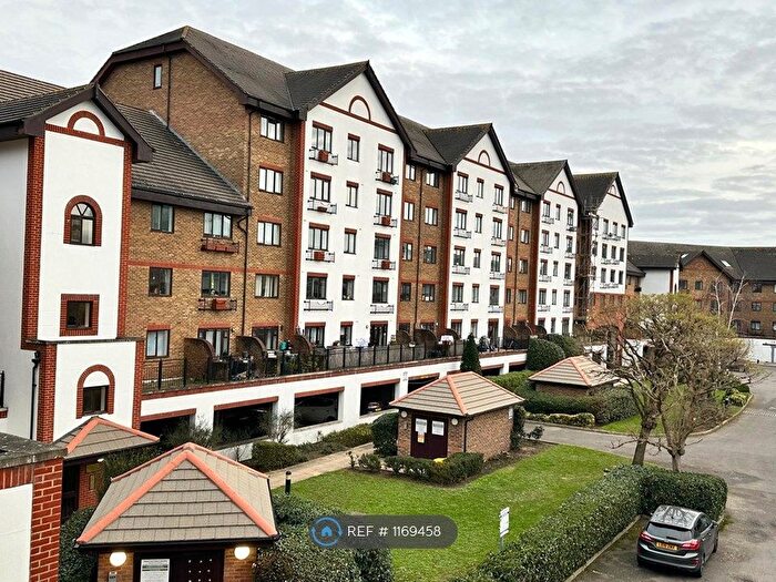 2 Bedroom Flat To Rent In Sopwith Way, Kingston Upon Thames, KT2
