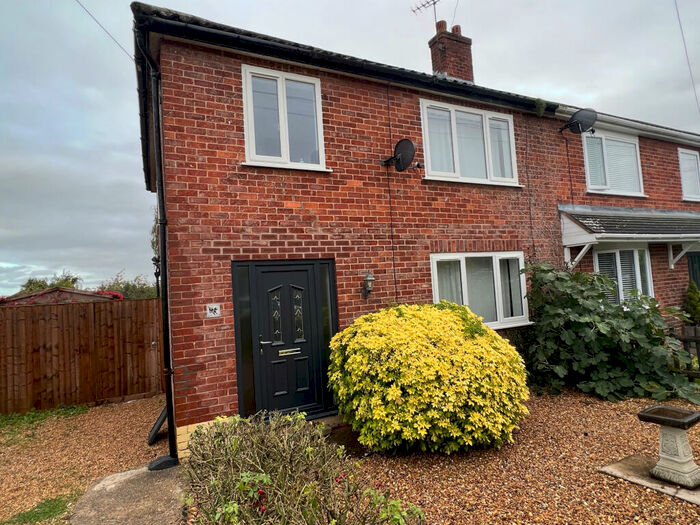 3 Bedroom Semi-Detached House To Rent In Belevere Drive, Blacon, CH1