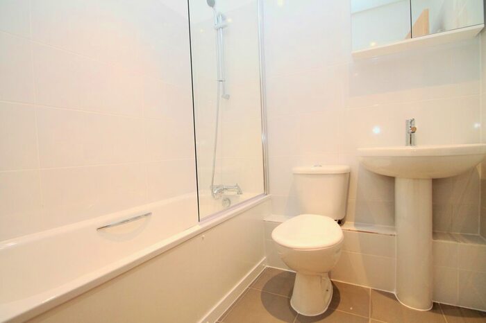 1 Bedroom Flat To Rent In Springfield House, Hayes End Road, Hayes, Greater London, UB4