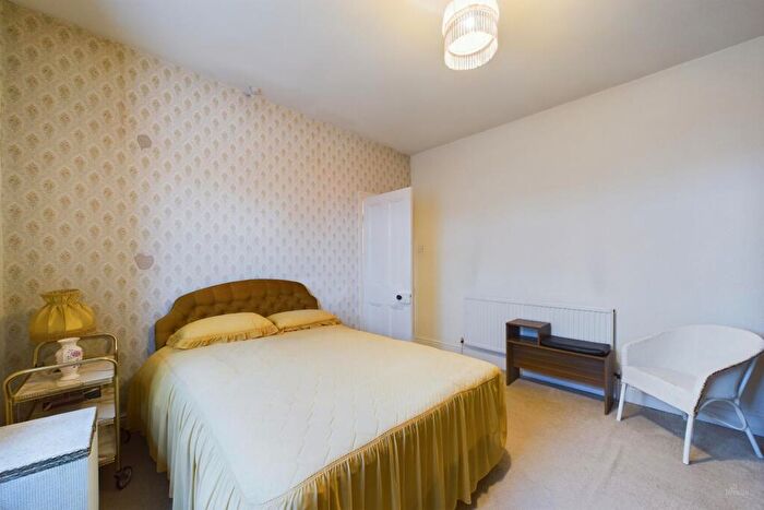 2 Bedroom Semi-Detached Bungalow For Sale In Wold Road, Barrow-upon-Humber, North Lincolnshire, DN19
