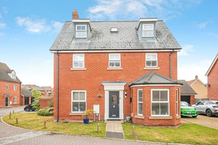 6 Bedroom Detached House For Sale In Emma Girling Close, Hadleigh, Ipswich, Suffolk, IP7