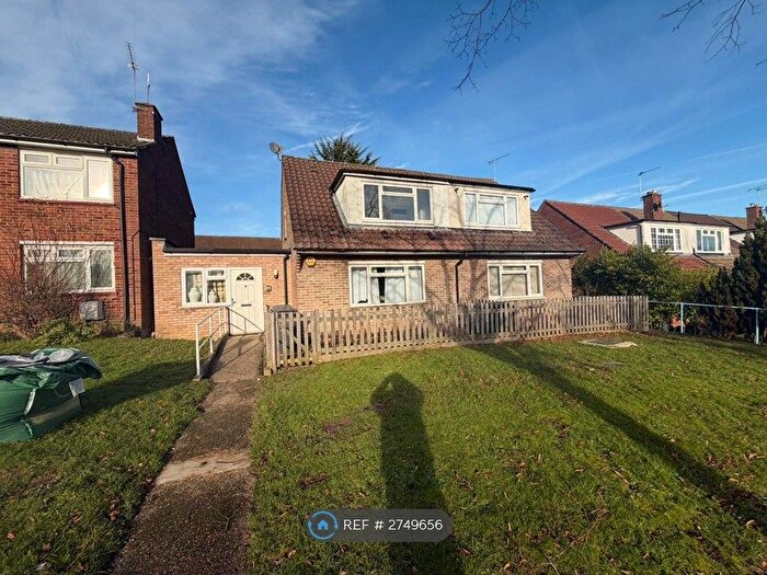 4 Bedroom Flat To Rent In Balfour Grove, London, N20