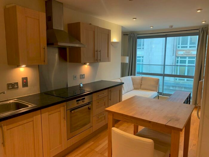 1 Bedroom Apartment To Rent In West Street, Sheffield, South Yorkshire, S1