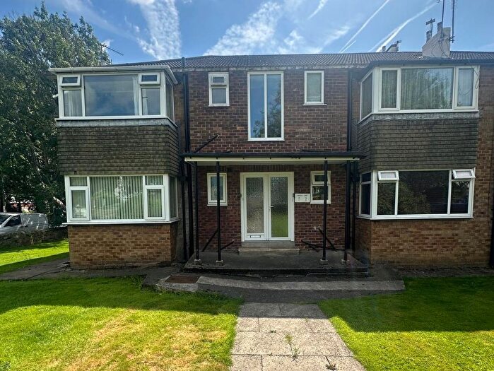 1 Bedroom Flat To Rent In Scott Hall Road, Leeds, LS17