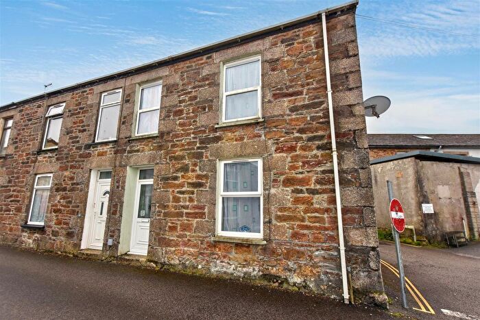 2 Bedroom End Terrace House For Sale In Higher Jenkins Terrace, Redruth, TR15
