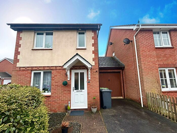 3 Bedroom Link Detached House To Rent In Roundtable Meet, Exeter, EX4