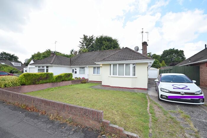 2 Bedroom Bungalow To Rent In Hampton Crescent, Cardiff, CF23