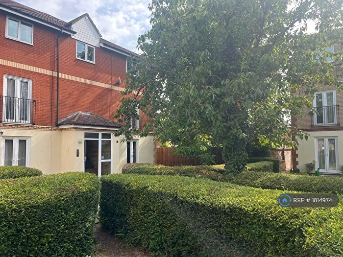 2 Bedroom Flat To Rent In Bevills Place, March, PE15