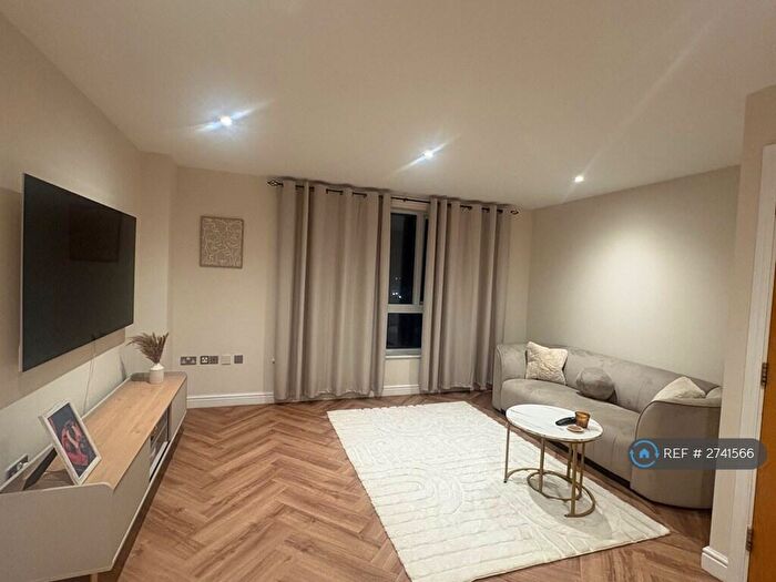 1 Bedroom Flat To Rent In Blue Mill, Norwich, NR1