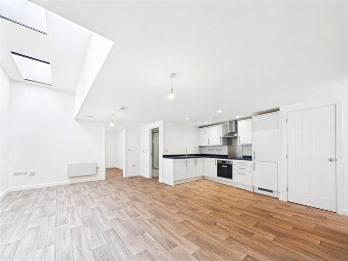 1 Bedroom Apartment To Rent In St. Helens Lane, Colchester, Essex, CO1