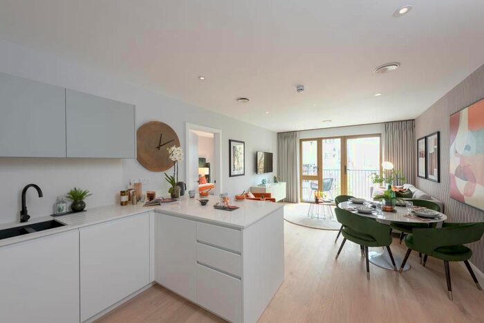 1 Bedroom Flat To Rent In Capital Interchange Way, London, TW8