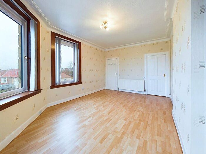 2 Bedroom Flat For Sale In / Glasgow Road, Corstorphine, EH12