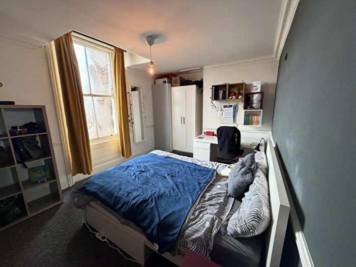1 Bedroom Flat To Rent In Gambier Terrace, Liverpool, L1
