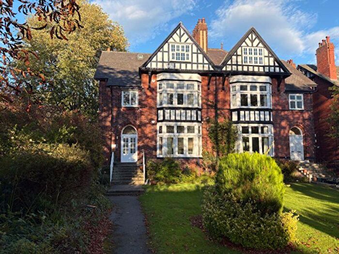 2 Bedroom Flat To Rent In Otley Road, Leeds, LS16