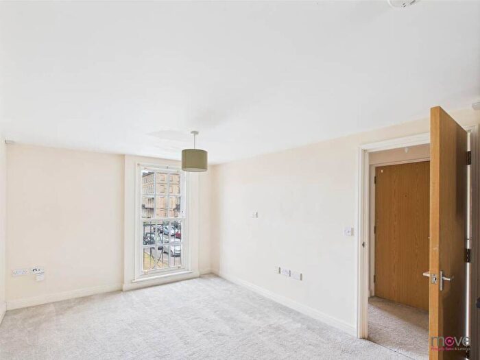 1 Bedroom Apartment To Rent In Hewlett Road, Cheltenham, GL52