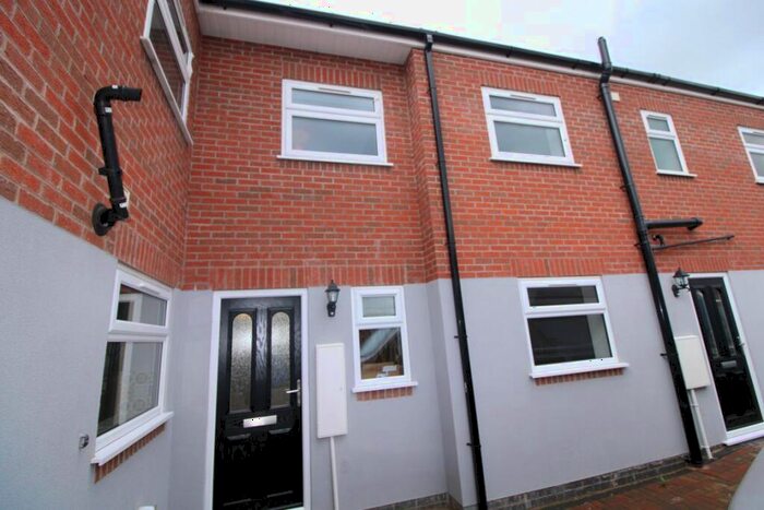 2 Bedroom House To Rent In Derby Road, Burton Upon Trent, Staffordshire, DE14