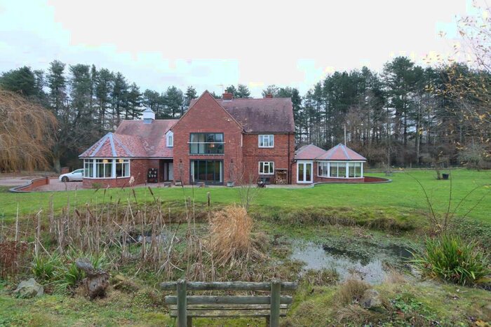 5 Bedroom Detached House To Rent In Tenbury Road, Clows Top, Kidderminster, DY14