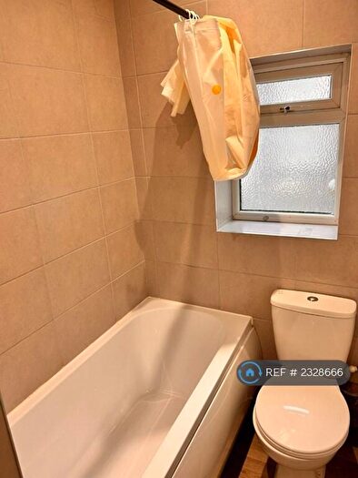 2 Bedroom Flat To Rent In Cocker Street, Blackpool, FY1