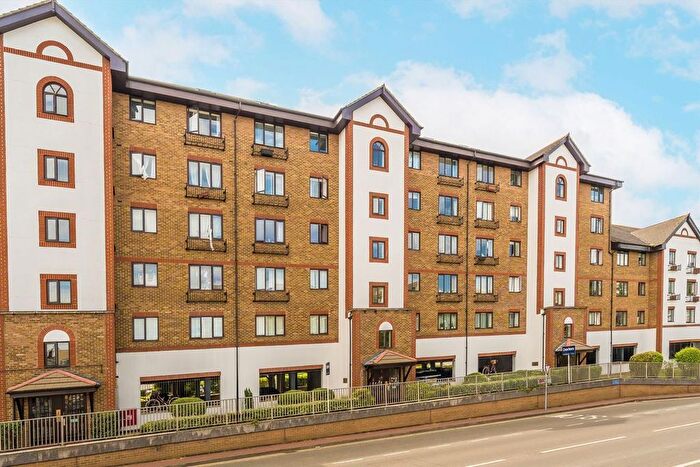 2 Bedroom Flat For Sale In Sopwith Way, Kingston Upon Thames, KT2