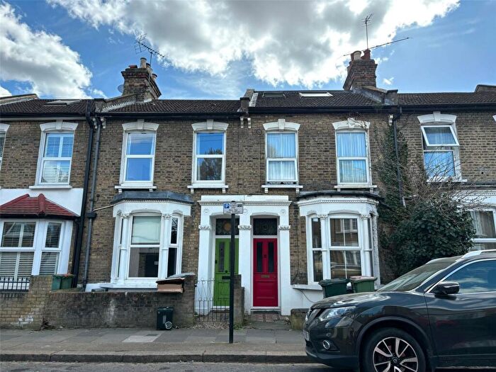 3 Bedroom Terraced House To Rent In Horace Road, Forest Gate, E7