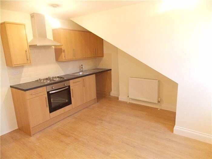 4 Bedroom Apartment To Rent In Penge Road, London, SE25