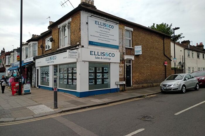 2 Bedroom Flat To Rent In Hertford Road, Edmonton, N9