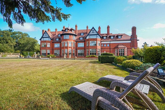 3 Bedroom Apartment For Sale In Hatchford Manor, Ockham Lane, Cobham, Surrey, KT11