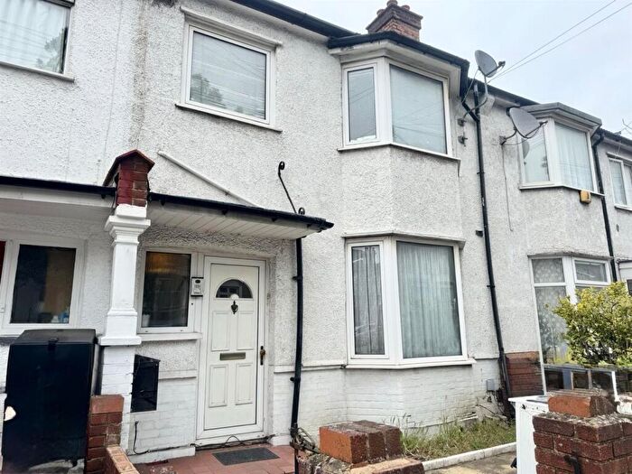 4 Bedroom Terraced House For Sale In Windmill Road, Croydon, CR0